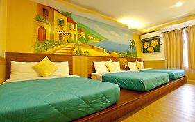 Bashi Channel Vacation B&B